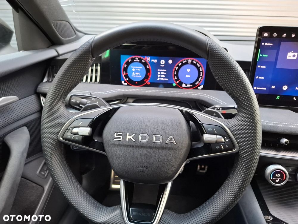 Skoda Superb 2.0 TSI Sportline DSG - 13