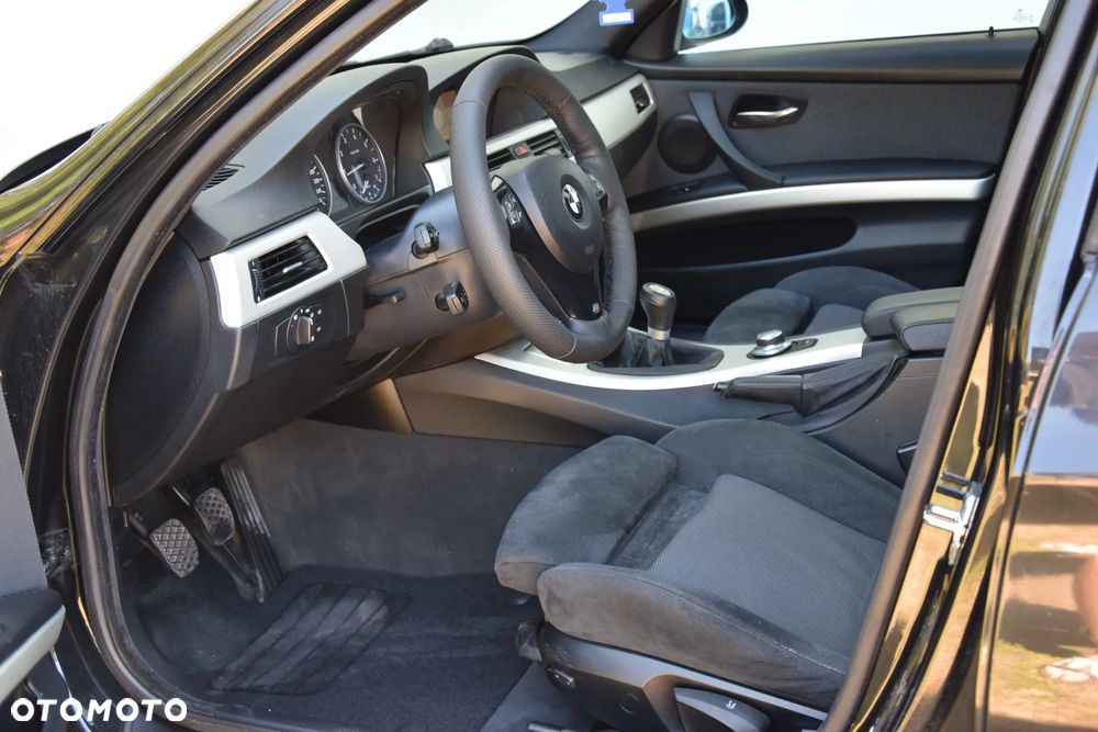 BMW Seria 3 318i - 19