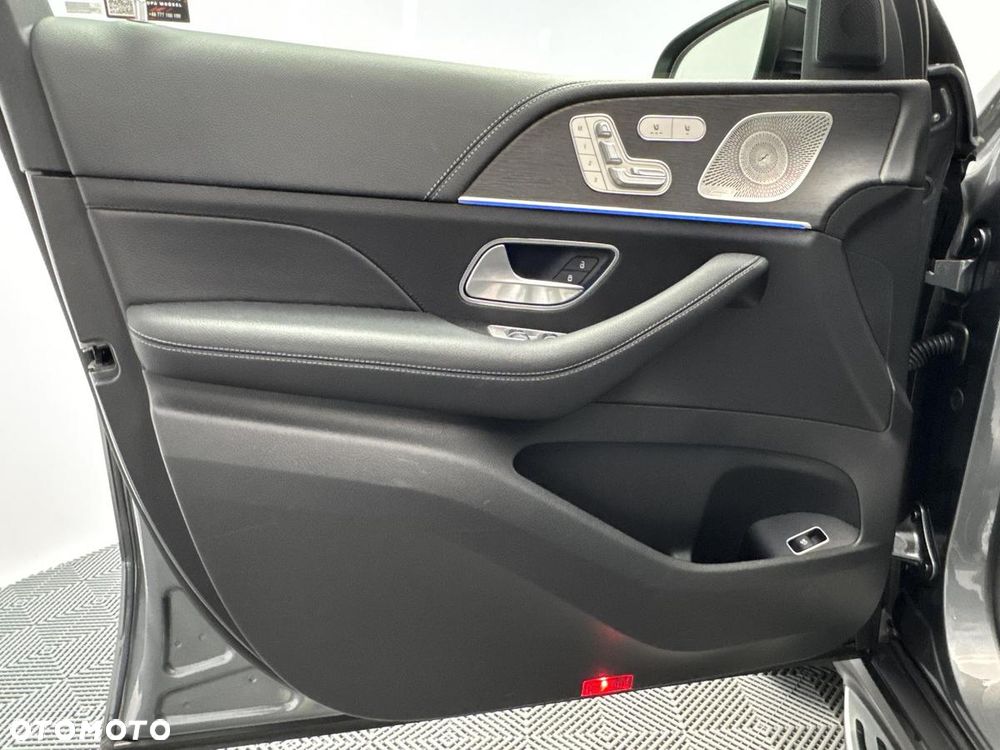 Mercedes-Benz GLE ver-300-d-4matic-9g--tronic-amg-line - 11