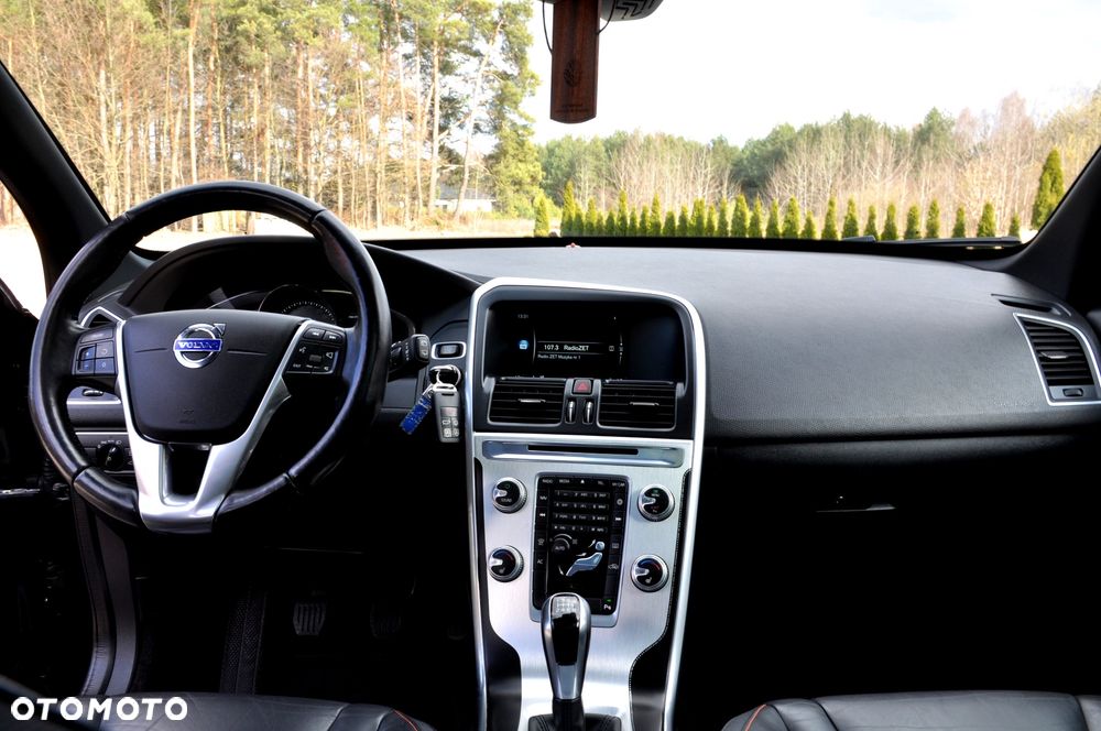 Volvo XC 60 D4 Ocean Race - 31