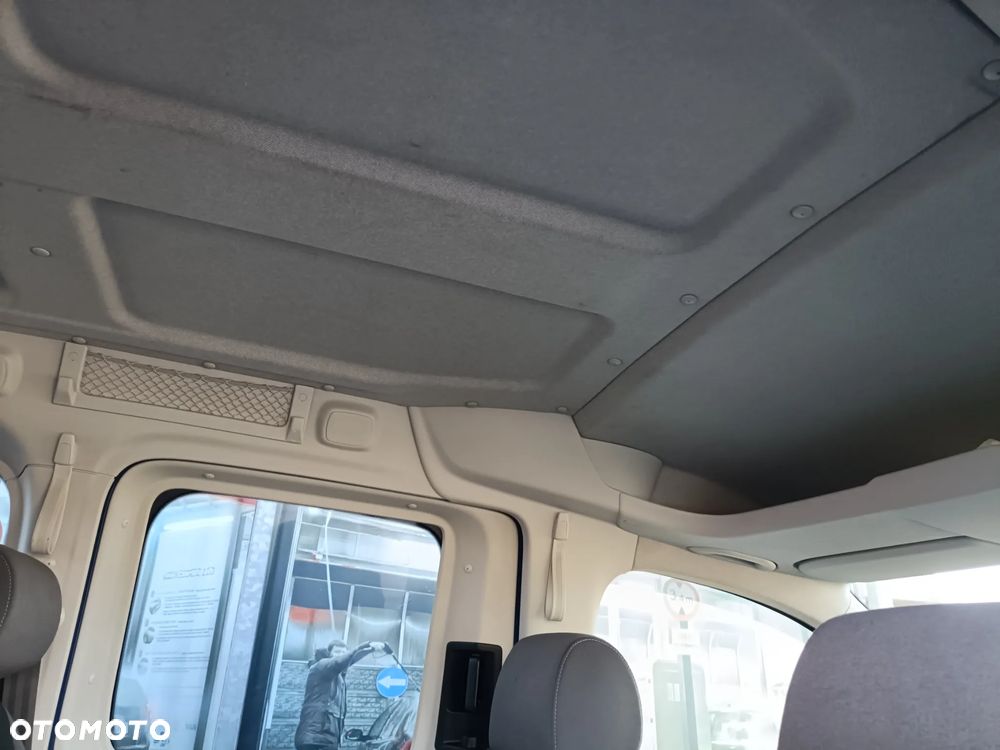 Volkswagen Caddy Maxi Life - 18