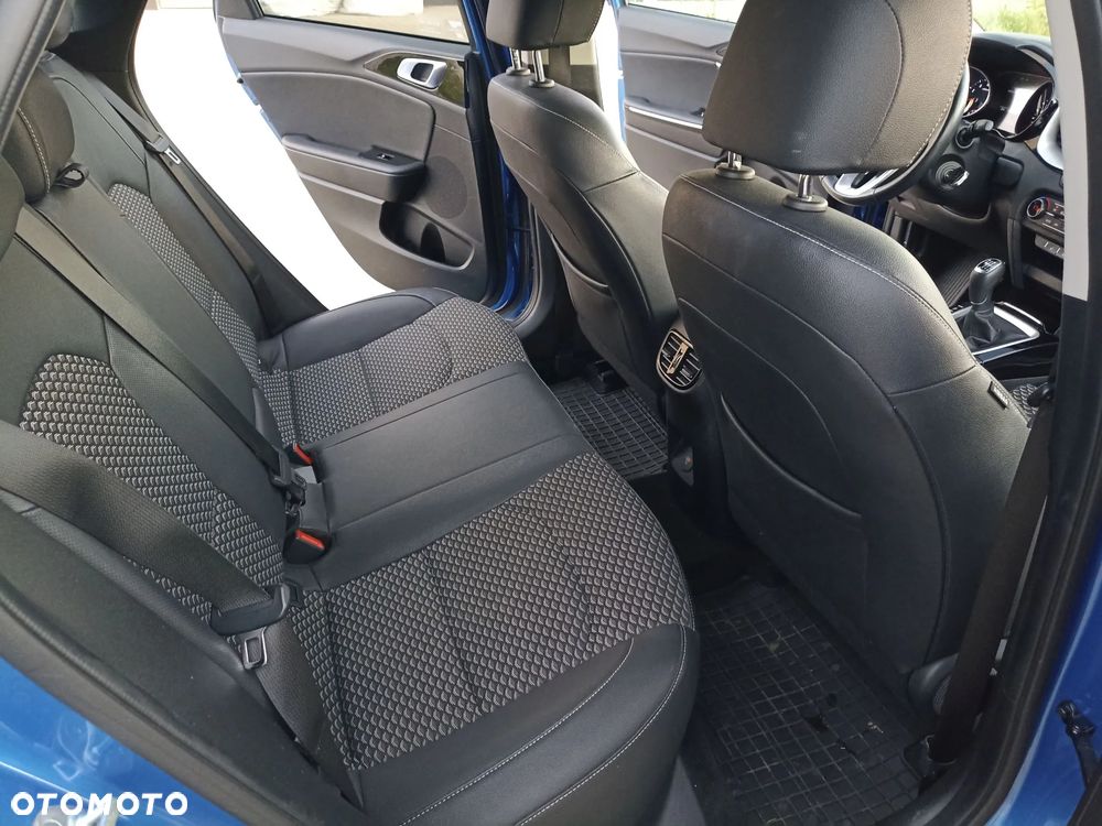 Kia Ceed 1.5 T-GDI L - 18