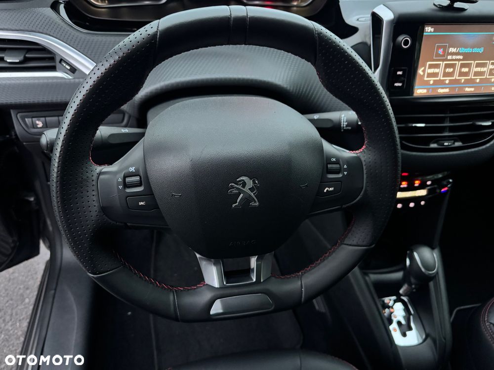 Peugeot 208 - 20