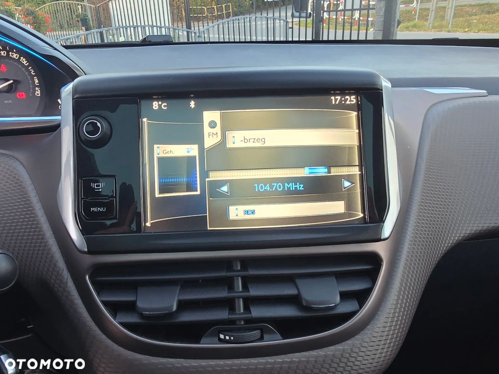 Peugeot 2008 e-HDi FAP 92 ETG6 STOP & START Allure - 36