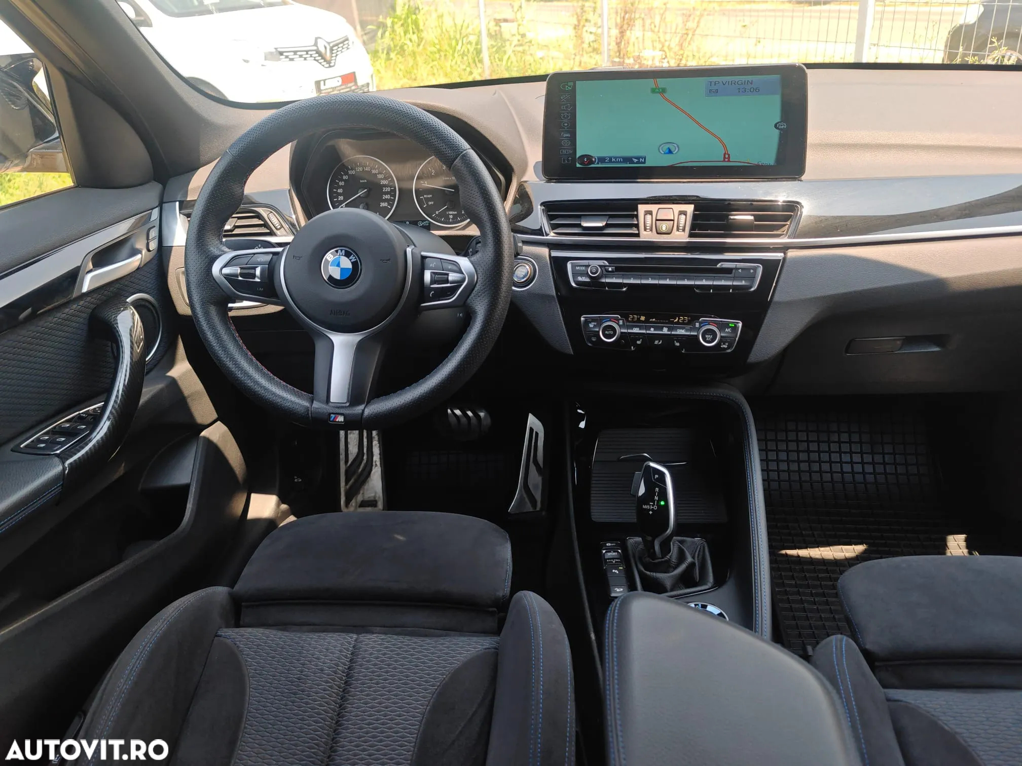 BMW X1 xDrive20i AT M Sport - 21