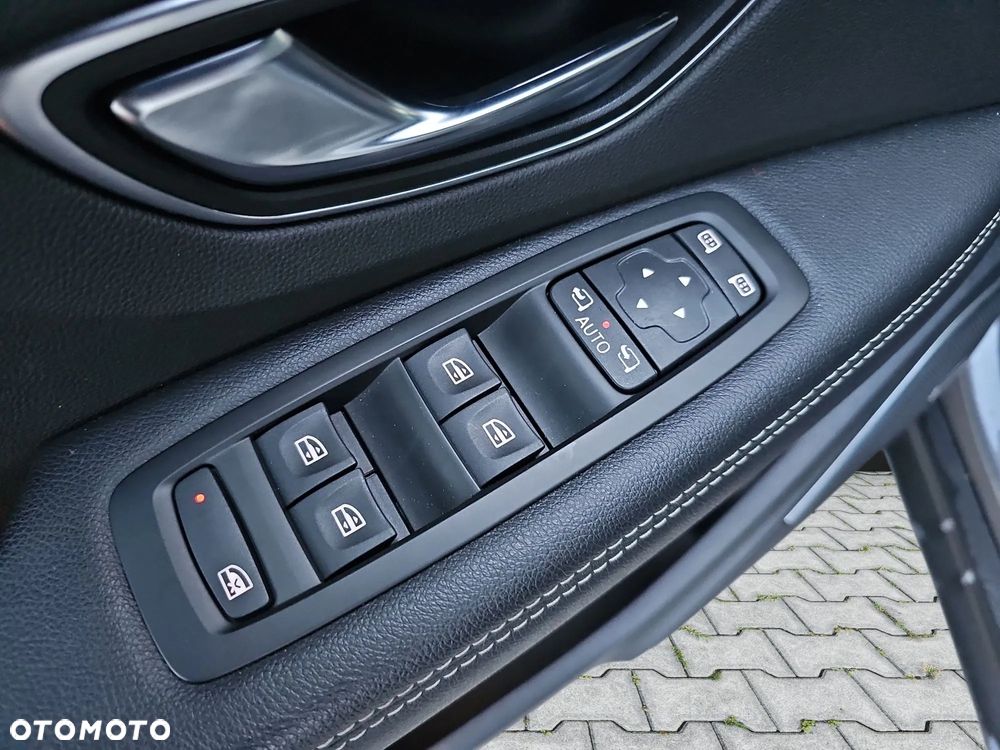 Renault Scenic 1.6 dCi Bose EDC - 21