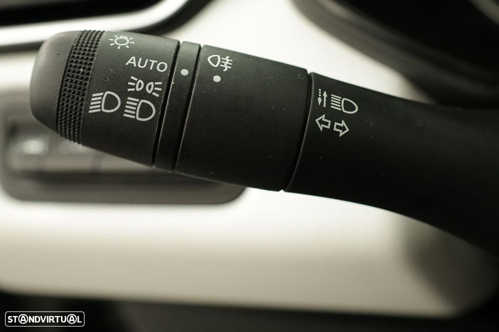 Renault Clio 1.0 TCe Evolution - 17