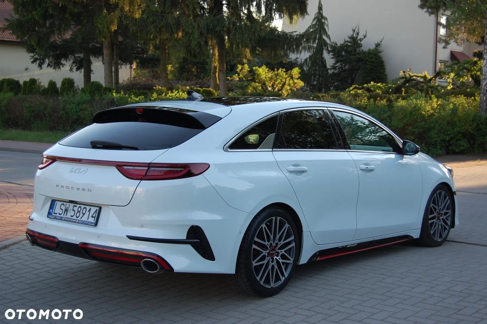 Kia ProCeed 1.6 T-GDI DCT7 OPF GT - 6