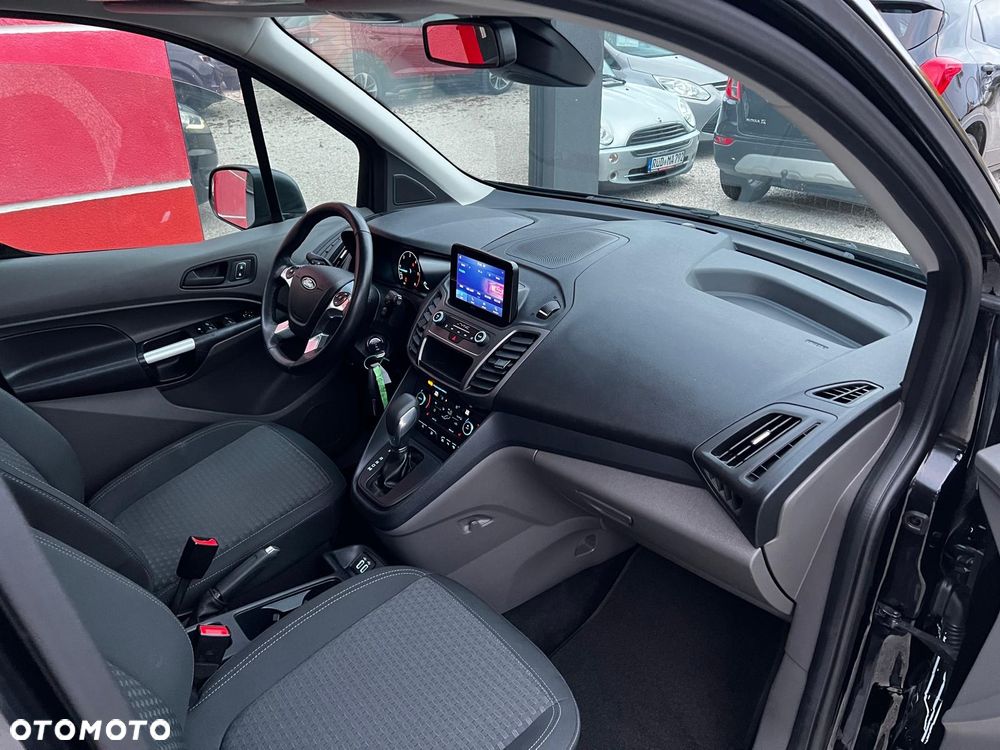 Ford Tourneo Connect - 23