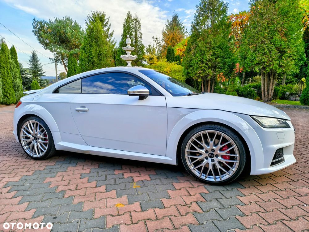 Audi TT S Coupé - 20