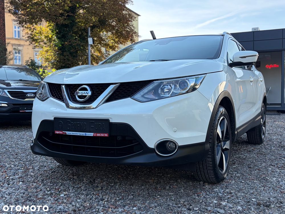 Nissan Qashqai 1.6 DIG-T 360 - 2