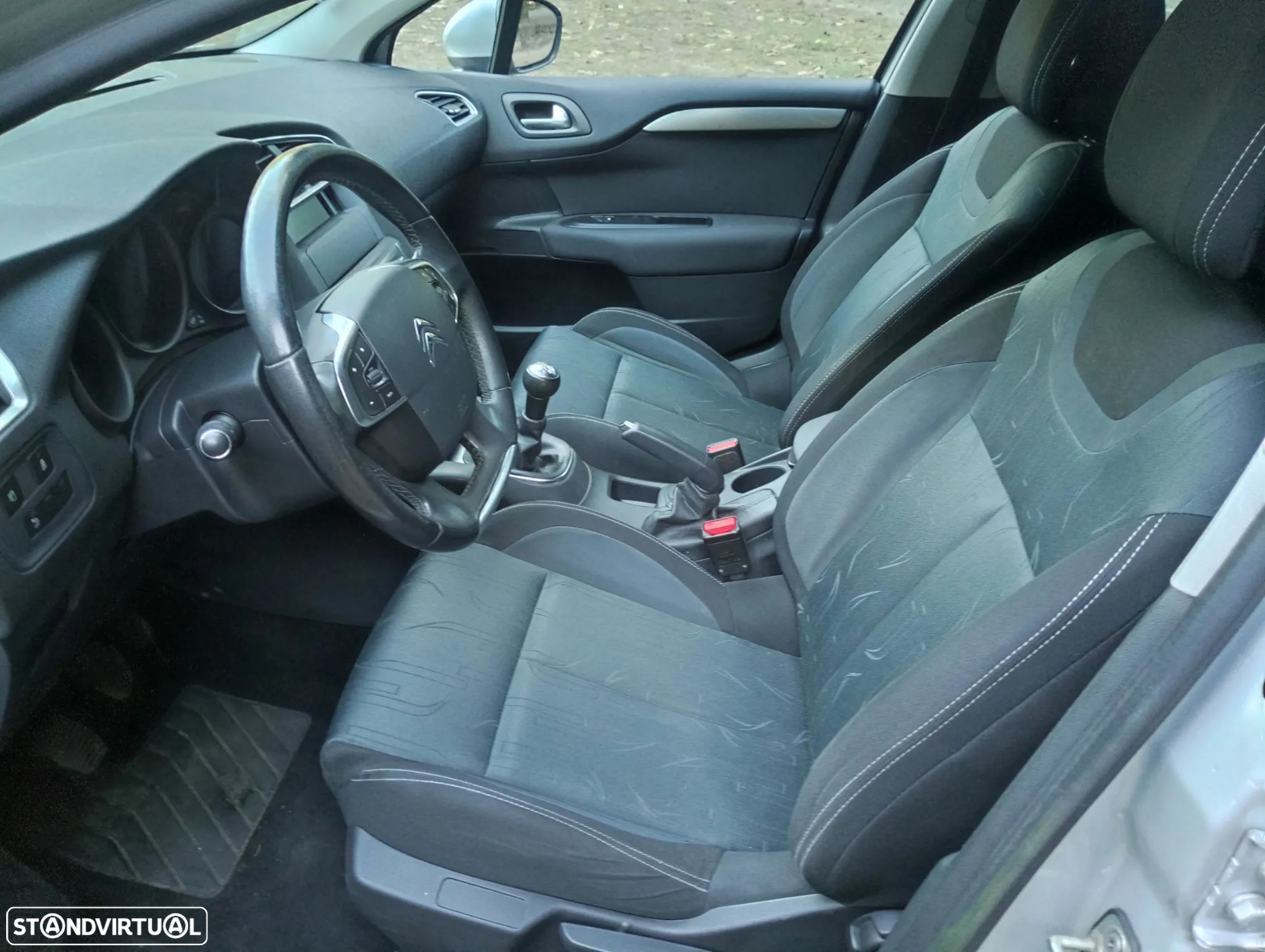 Citroën C4 1.6 HDi Collection - 7
