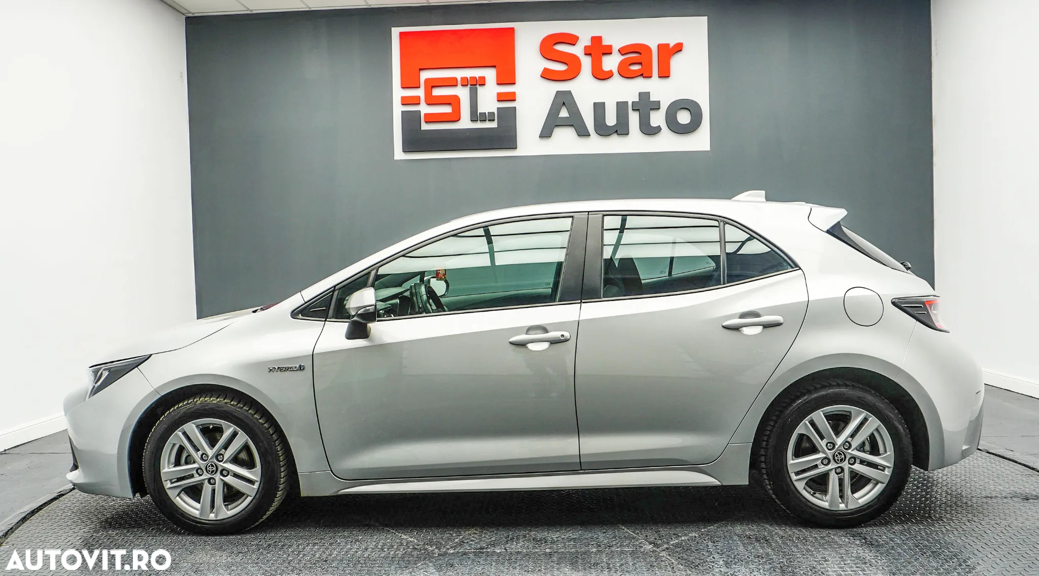 Toyota Corolla 1.8 HSD Dynamic - 9