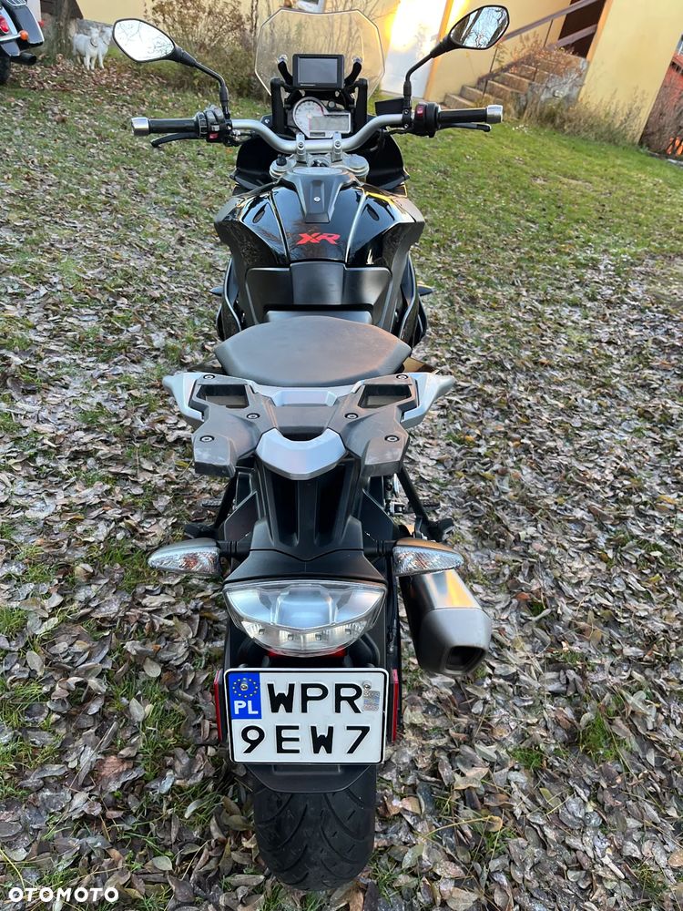 BMW XR - 5