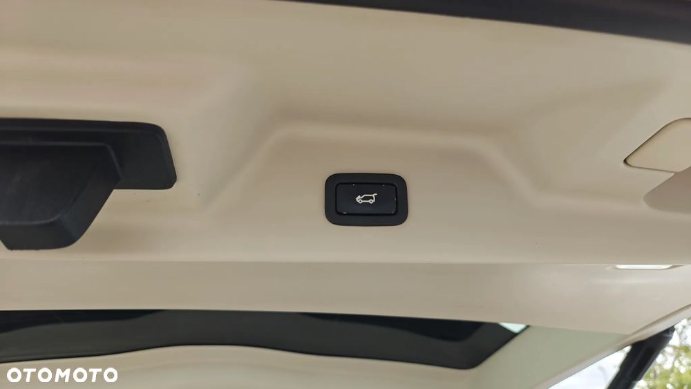 Land Rover Range Rover - 38