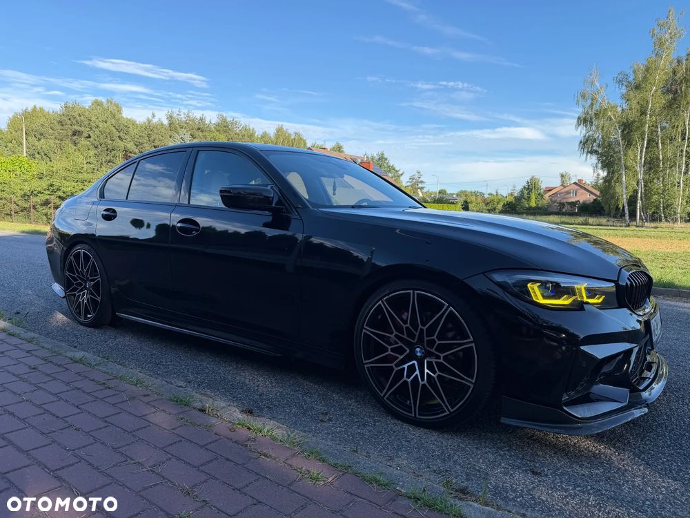 BMW Seria 3 330i M Sport - 11