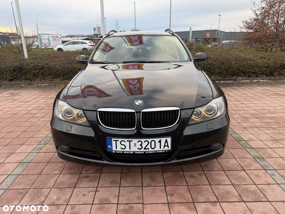 BMW Seria 3 318i Edition Exclusive - 3