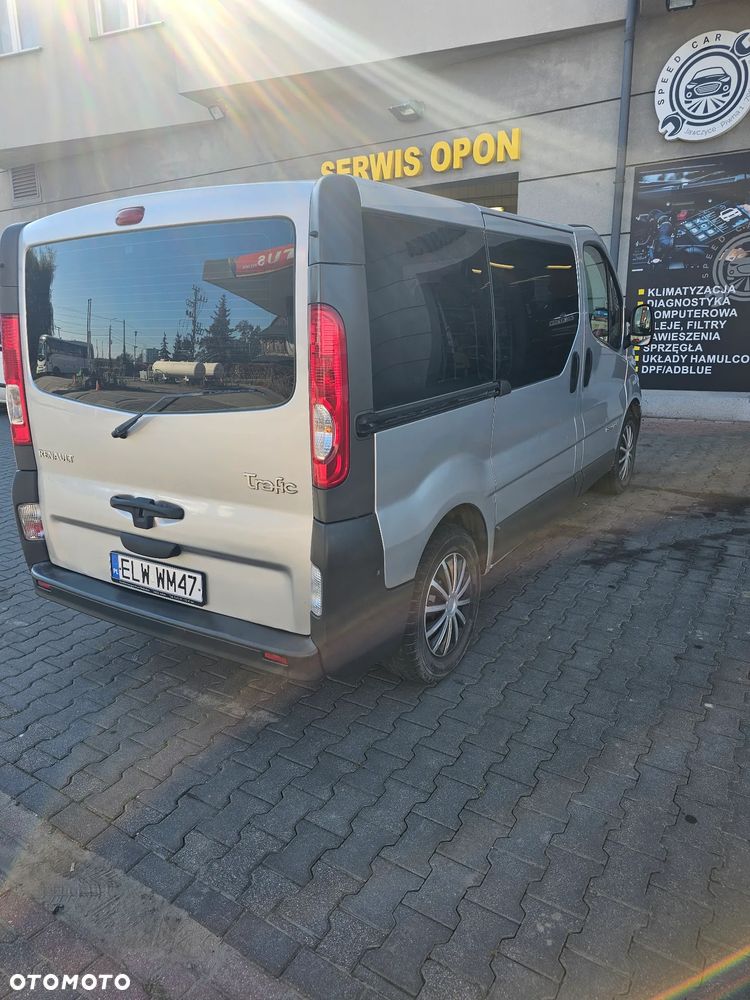 Renault Trafic 2008 photo 4
