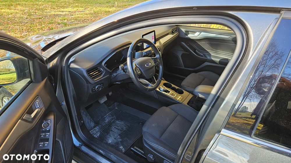 Ford Focus 1.5 EcoBoost Titanium X - 11