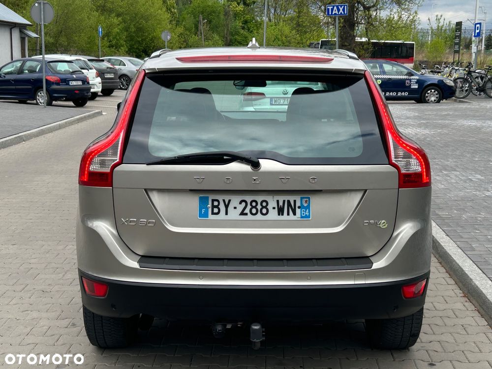 Volvo XC 60 DRIVe Summum - 11