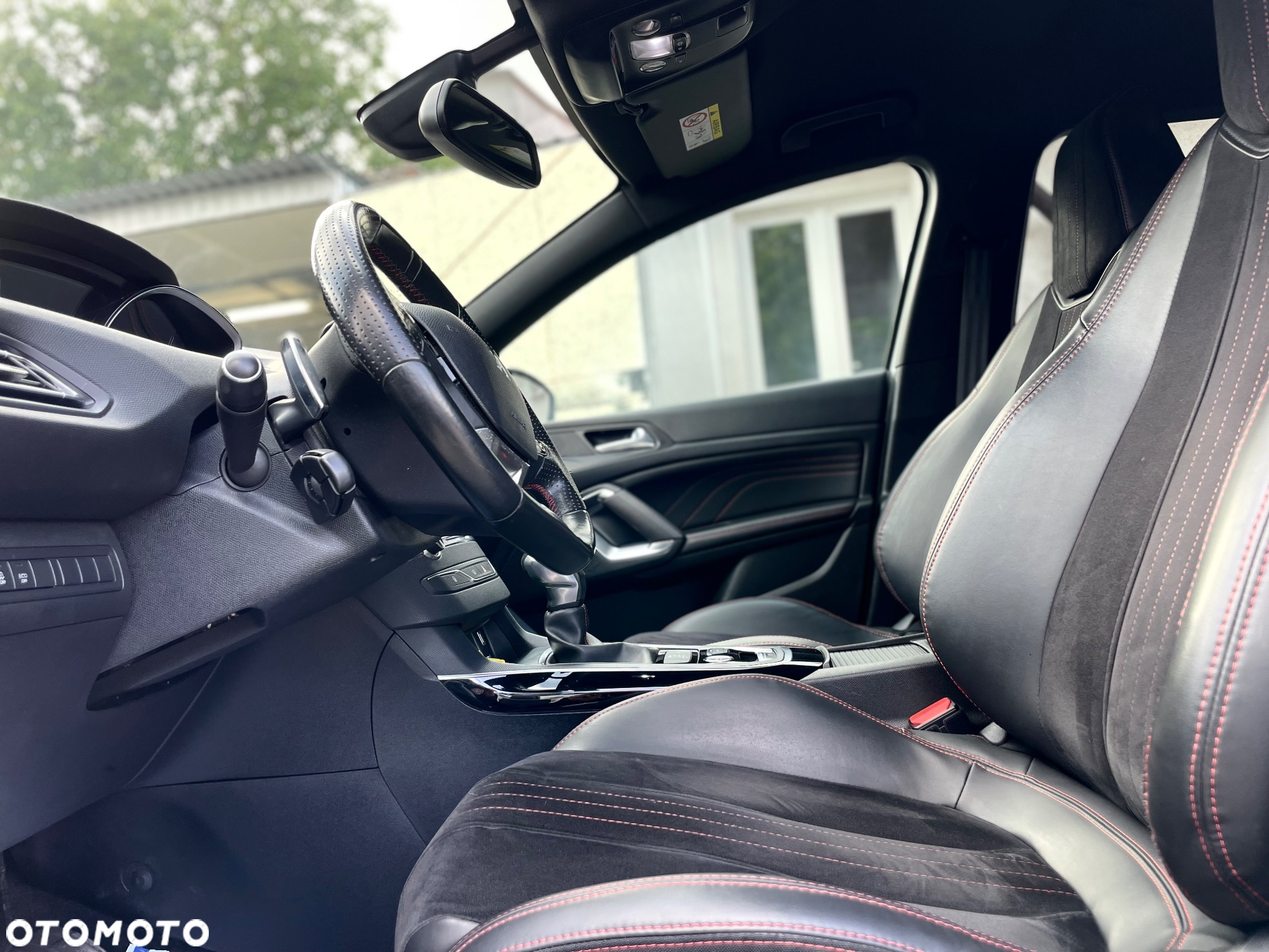 Peugeot 308 BlueHDi 180 EAT6 GT - 10