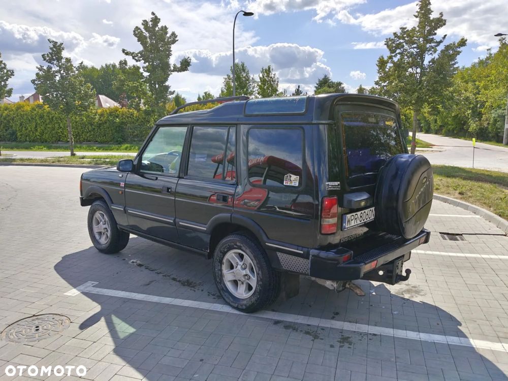 Land Rover Discovery - 4