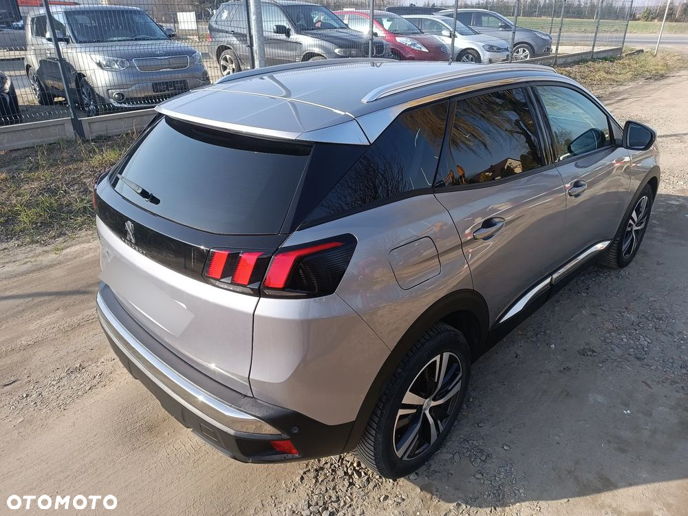 Peugeot 3008 - 21