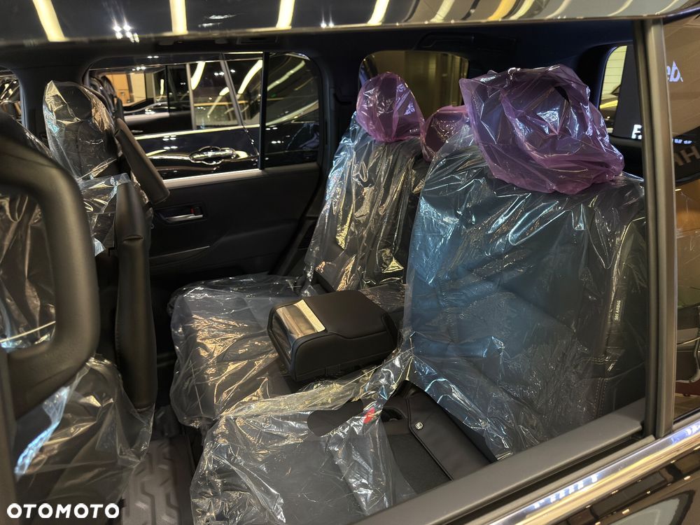 Toyota Land Cruiser - 14