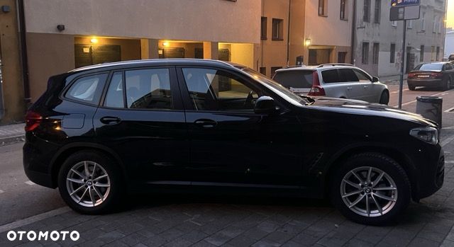 BMW X3 xDrive20d Business Edition - 26