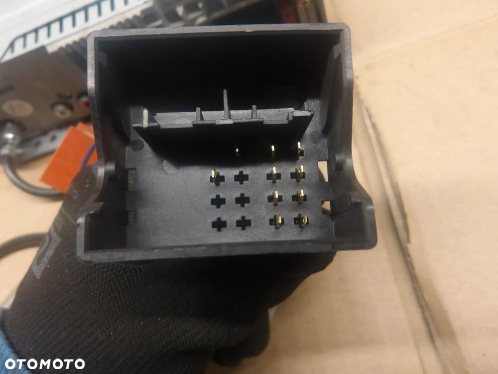 SEAT LEON II 05-09 1.6B RADIO - 6