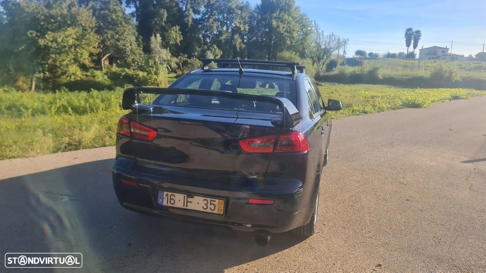 Mitsubishi Lancer 1.5 Invite - 3