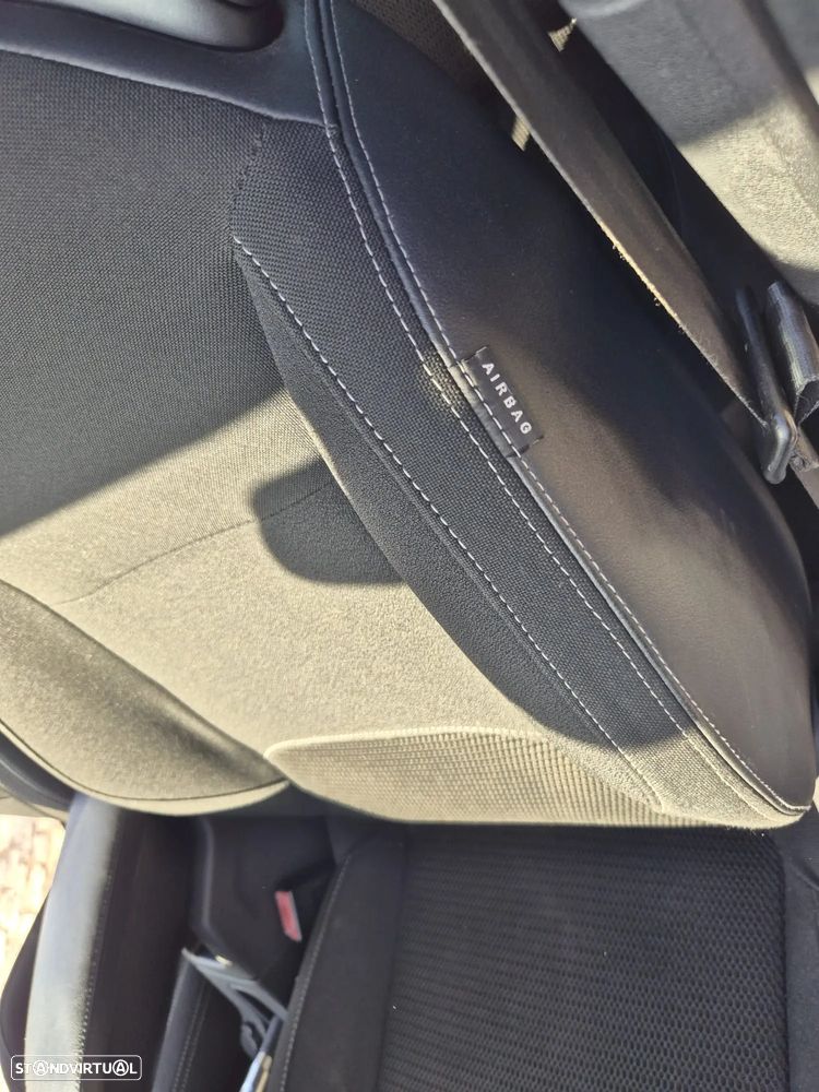 Citroën DS3 Cabrio 1.2 VTi So Chic - 16