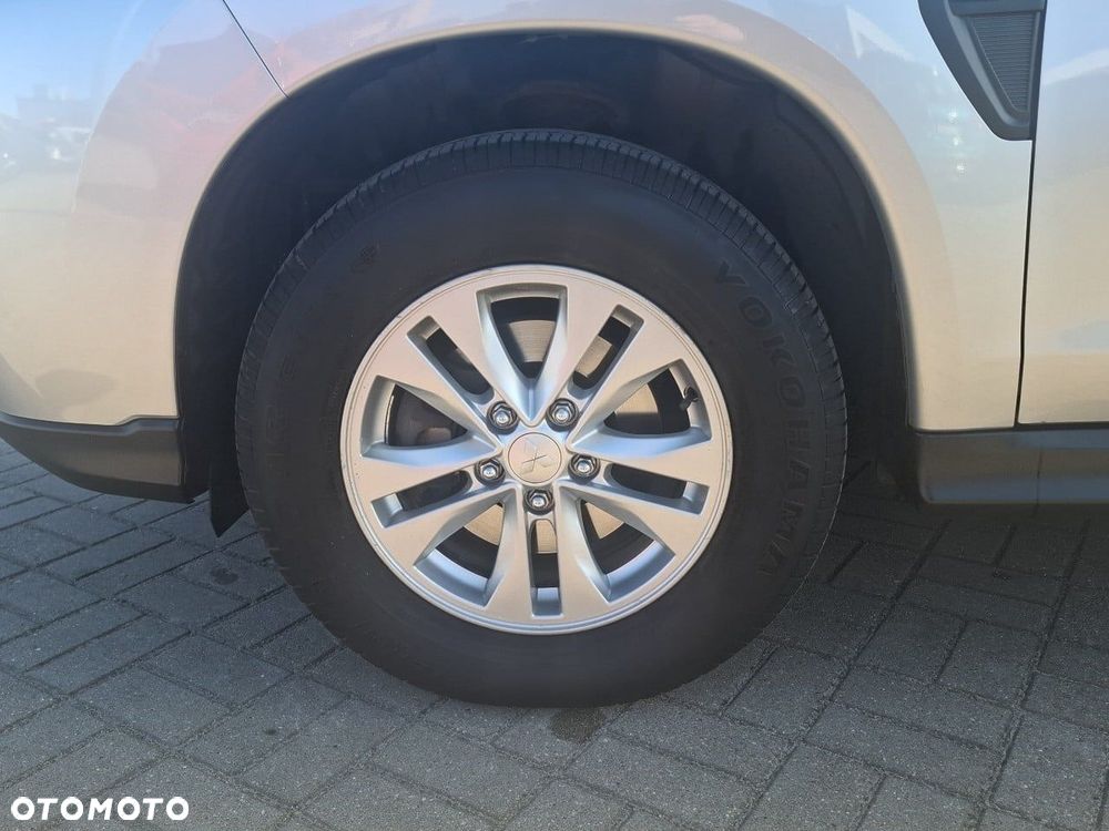 Mitsubishi ASX 2.0 Invite 4WD CVT - 13