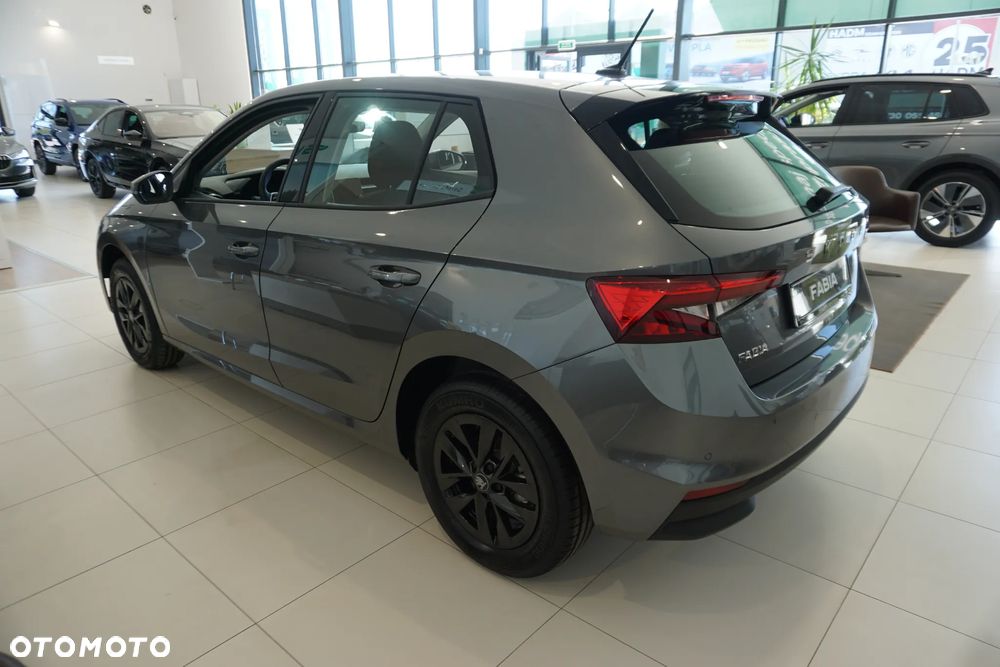 Skoda Fabia 1.0 TSI Drive DSG - 4