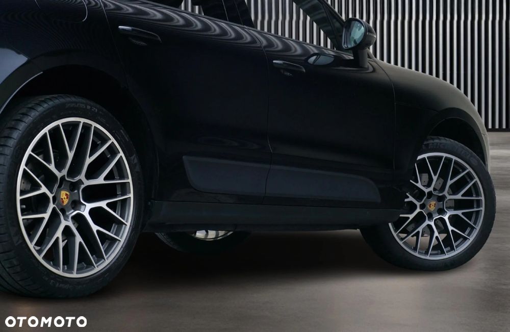 Porsche Macan Standard - 12
