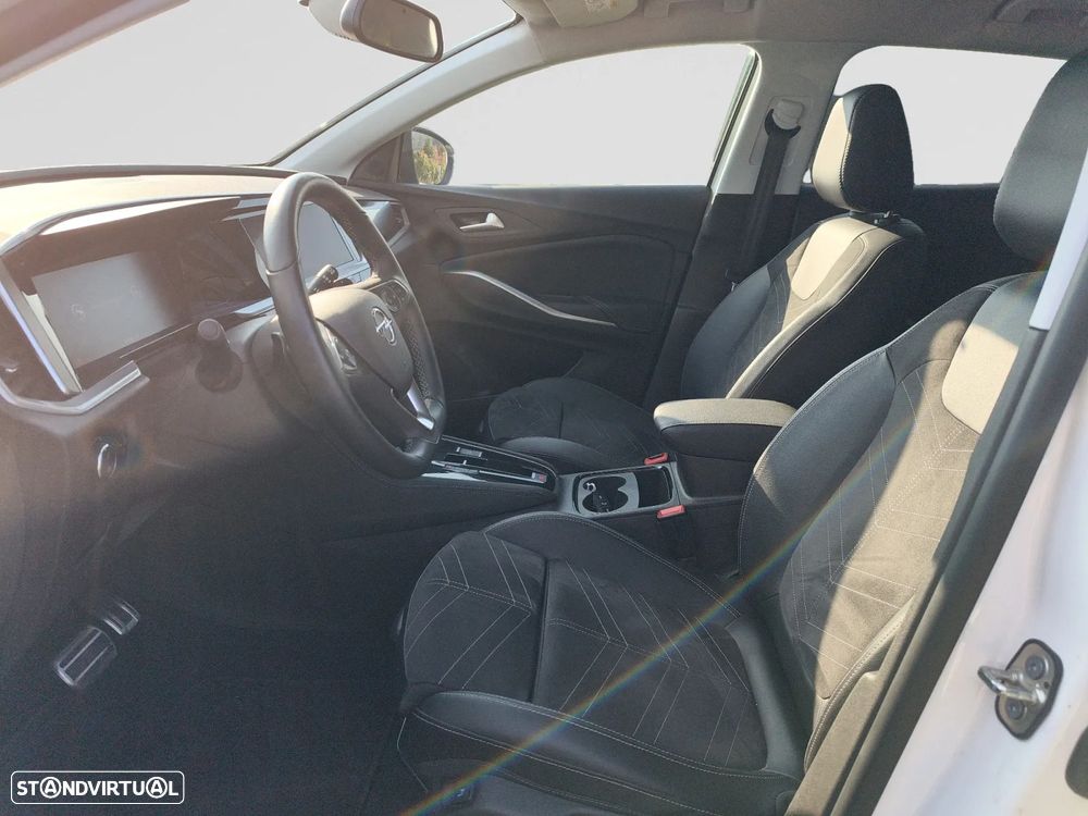 Opel Grandland 1.2 Hybrid GS eDCT - 10