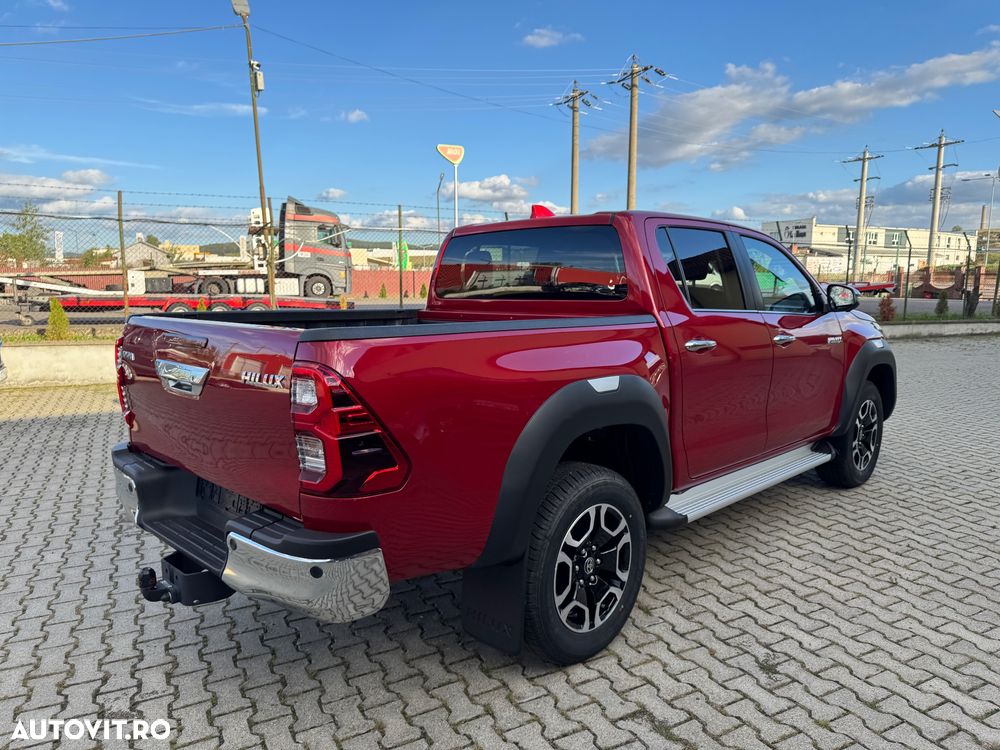 Toyota Hilux 2.8D 204CP 4x4 Double Cab AT MHEV Executive - 5