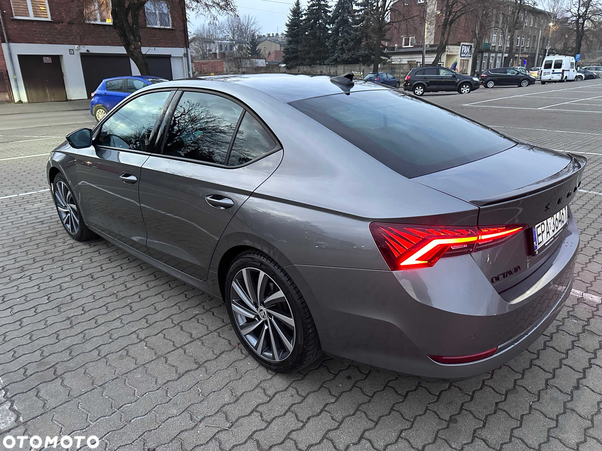 Skoda Octavia 2.0 TSI 4x4 Style DSG - 11
