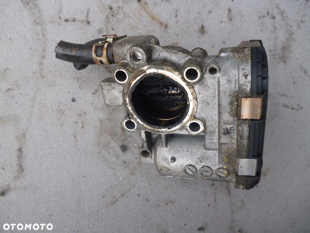 OPEL CORSA C 1.2 PRZEPUSTNICA - 2