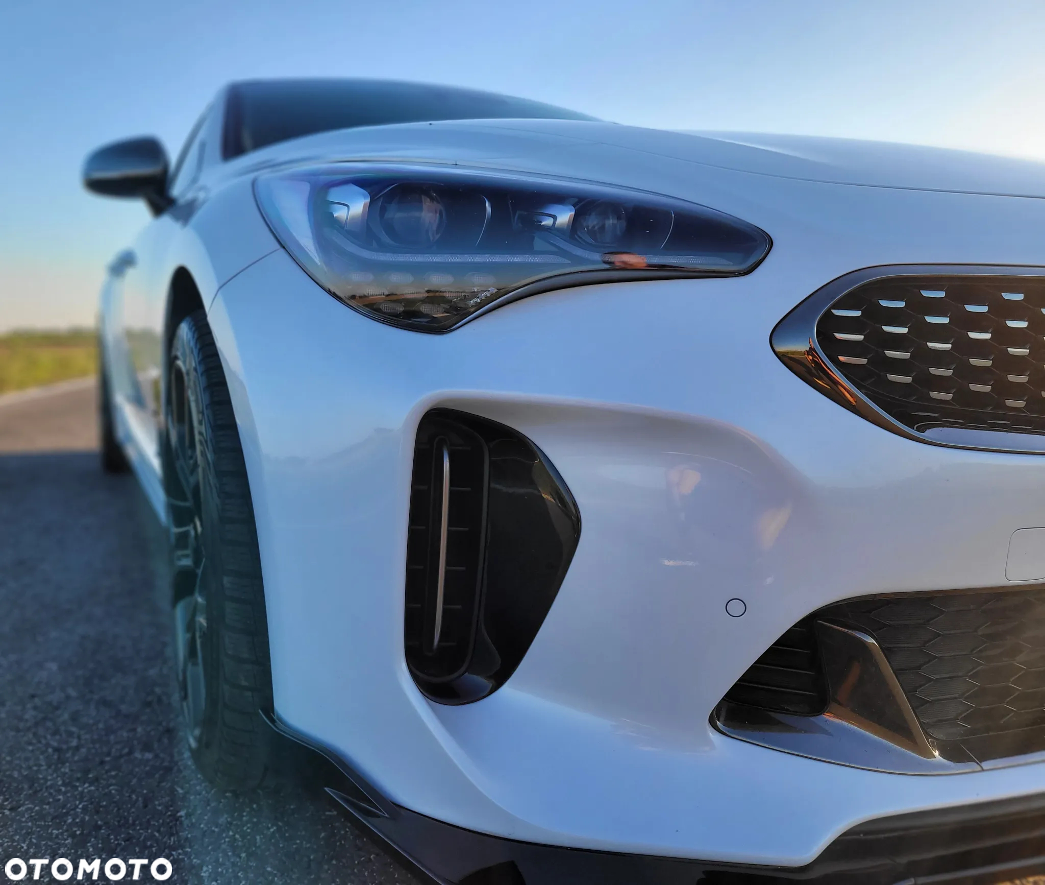 Kia Stinger 3.3 T-GDI V6 GT AWD - 19