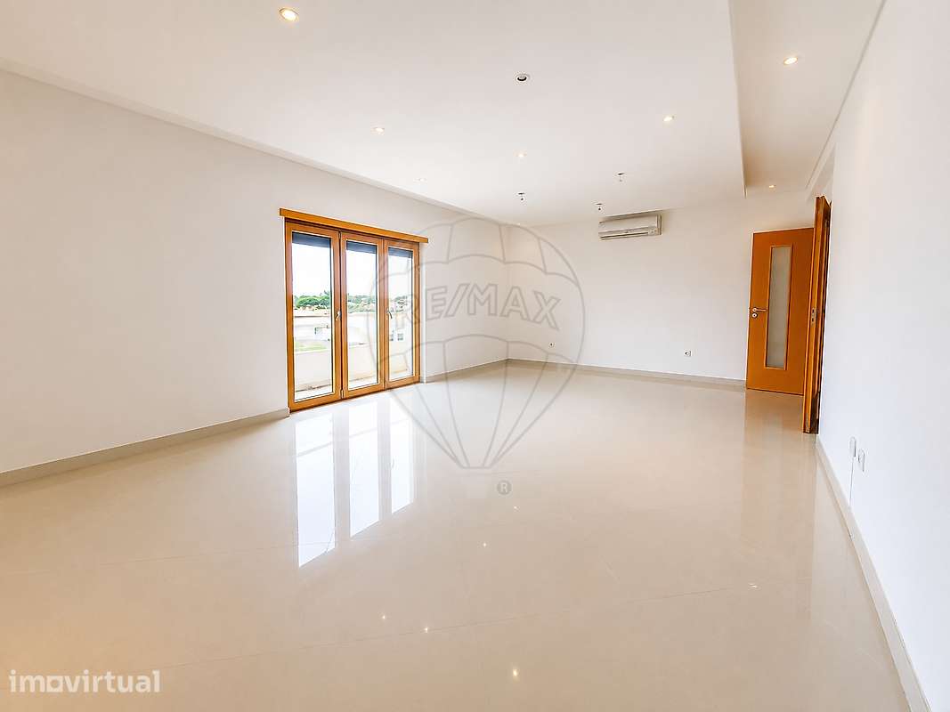 Apartamento T4 para venda - Grande imagem: 2/30
