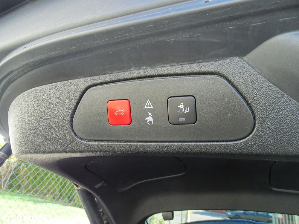 Opel Grandland X - 18