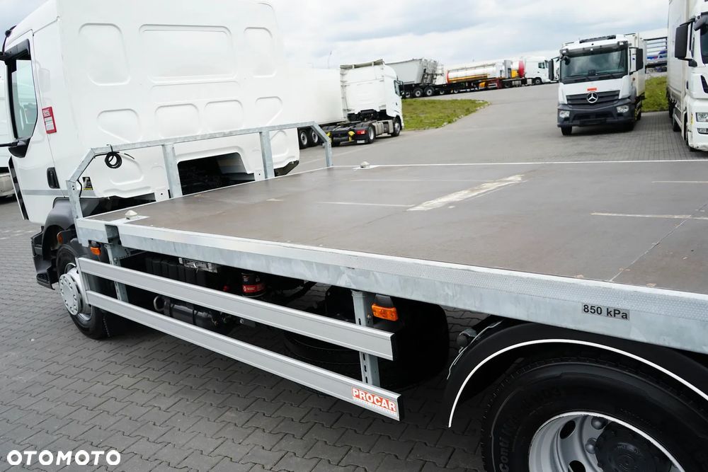 Renault / D 16 / 240 / ACC / E 6 / PLATFORMA / ŁAD. 10 060 KG - 10