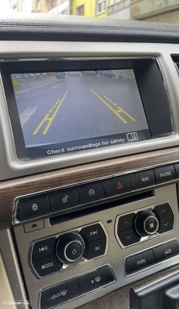Jaguar XF Sportbrake 2.2 D R-Sport - 13