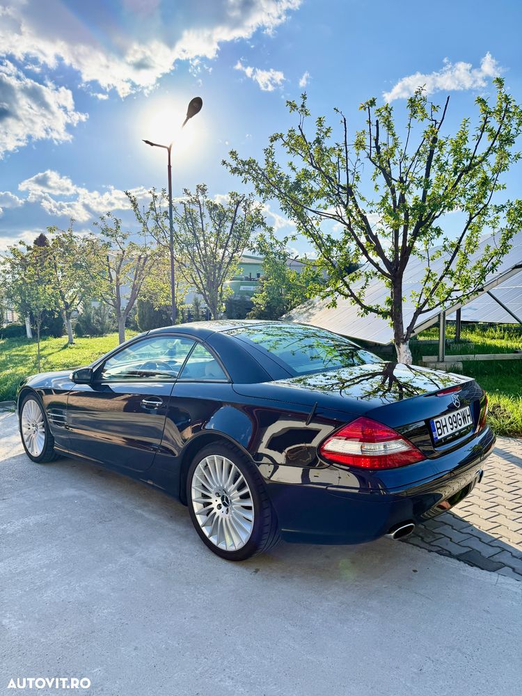 Mercedes-Benz SL - 16