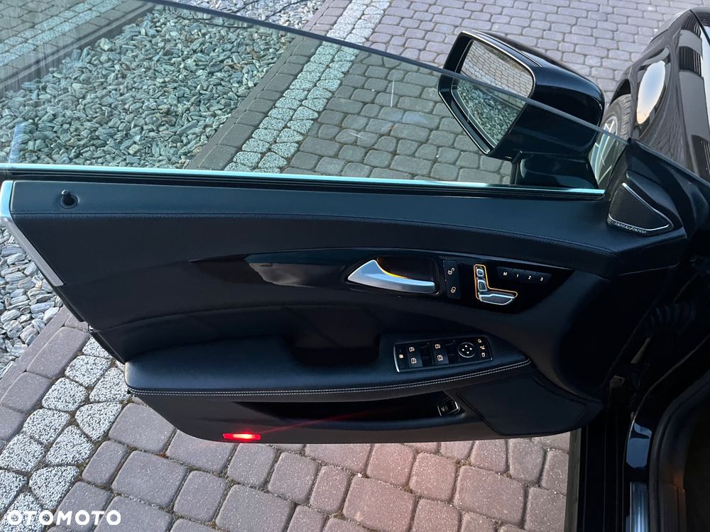 Mercedes-Benz CLS 500 4Matic 7G-TRONIC - 2