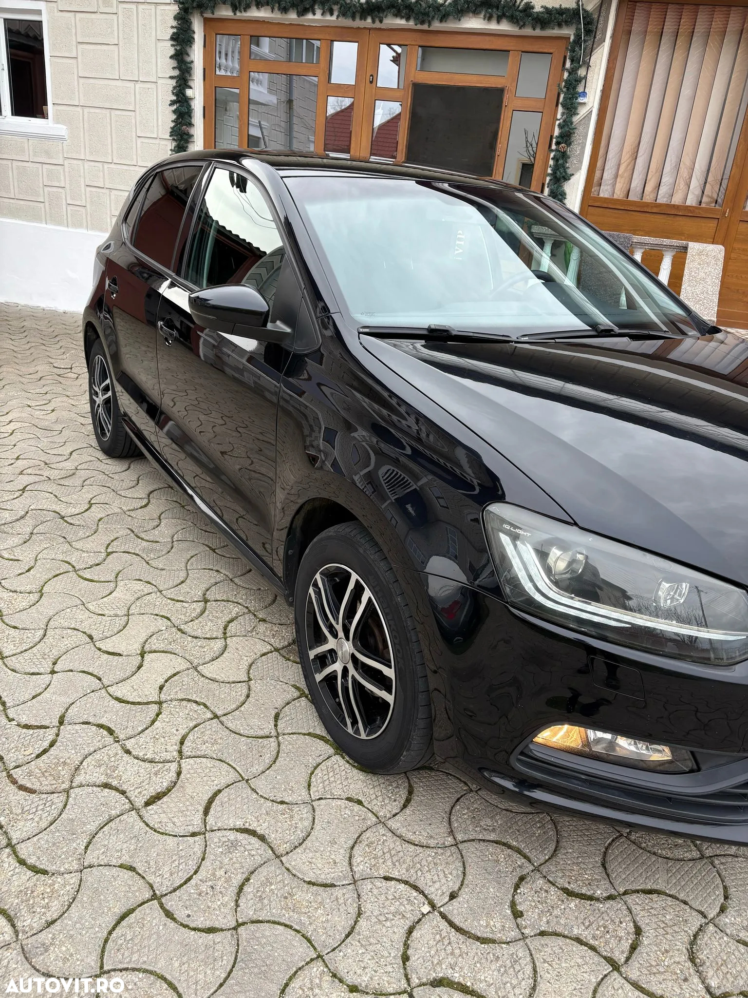 Volkswagen Polo 1.4 TDI (Blue Motion Technology) Comfortline - 14