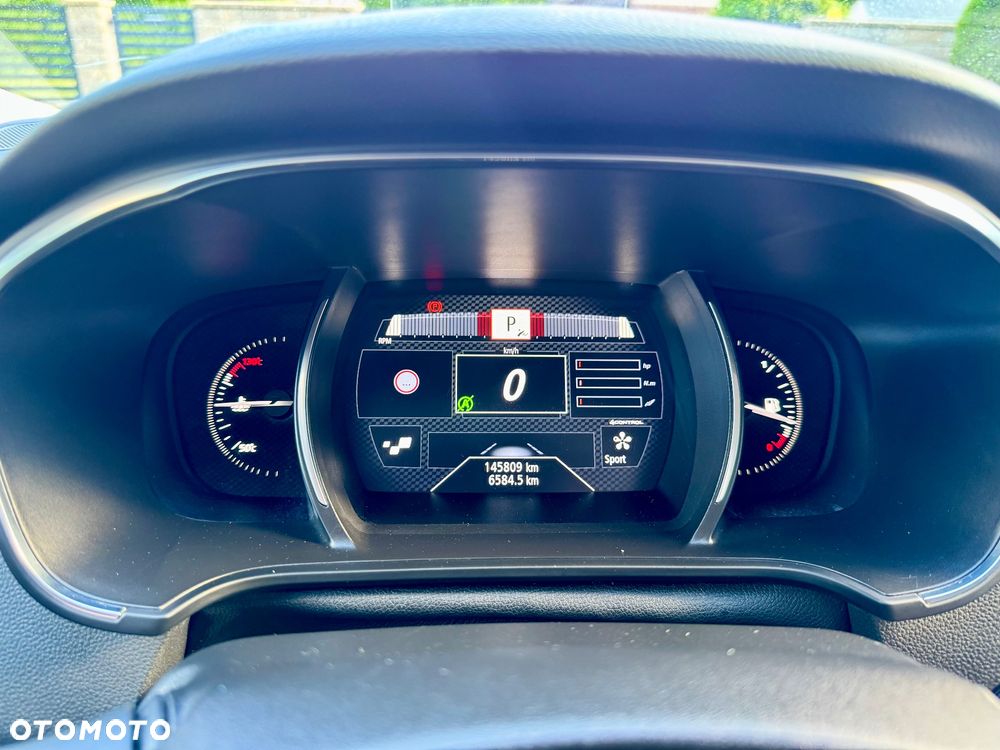 Renault Megane ENERGY TCe 205 EDC GT - 18