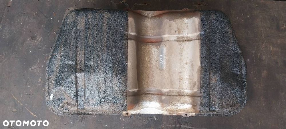 BAK ZBIORNIK PALIWA + POMPKA METALOWY KIA SPORTAGE II 2.0 16V 31130-2E000 - 3