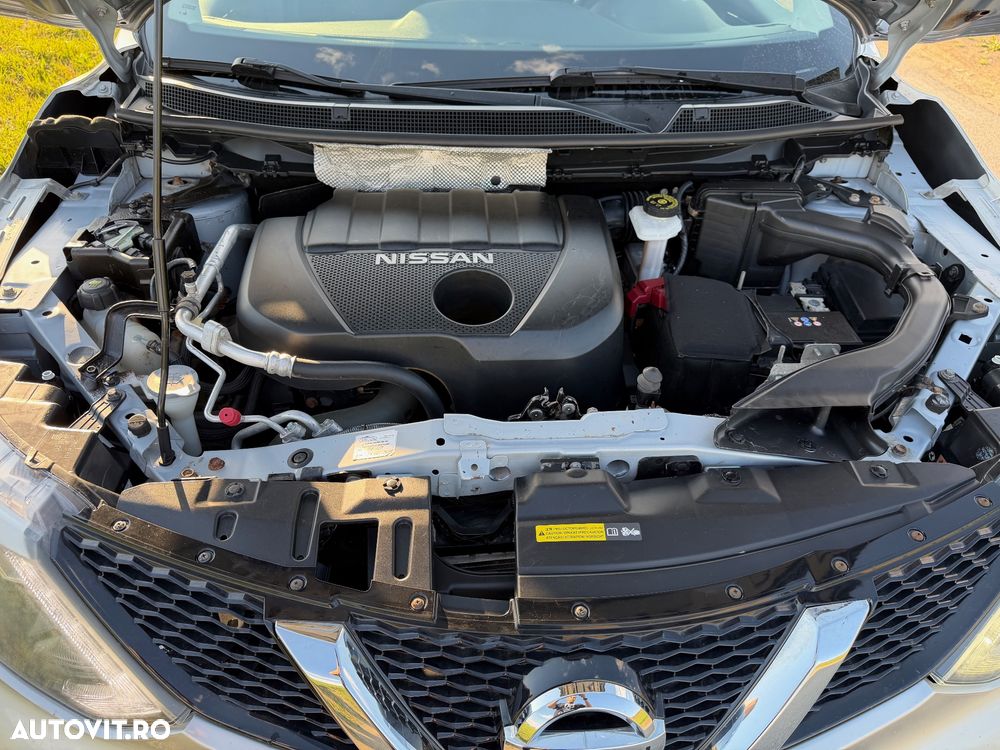 Nissan Qashqai 1.5 DCI N-Connecta - 9
